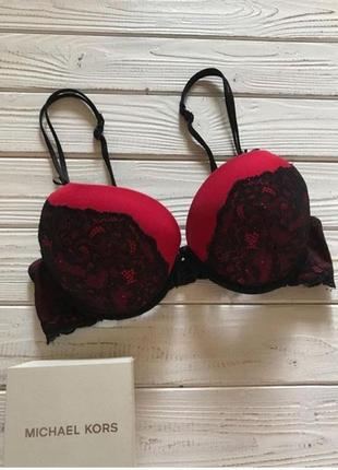 Красивый бюстгалтер лиф