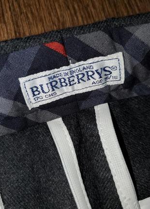 Шерстяные брюки burberry, с защипами и стрелками9 фото