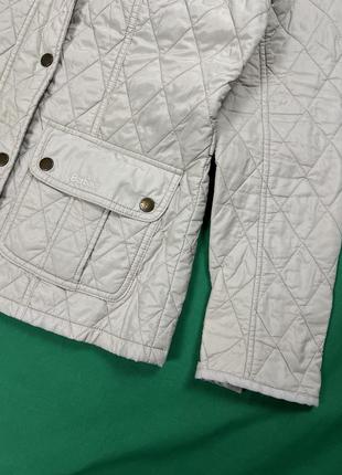 Barbour x morrison "alice" quilted jacket светло-бежевая легкая стеганая куртка барбур5 фото