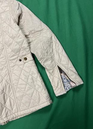 Barbour x morrison "alice" quilted jacket светло-бежевая легкая стеганая куртка барбур6 фото