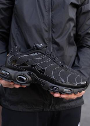 Мужские кроссовки nike air max plus tn black