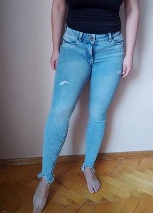 Джинсы clochouse новые!