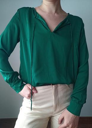 Насыщенная зеленая блуза, размер s