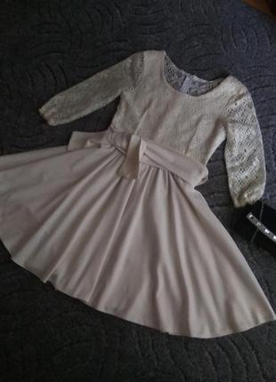 Платье с кружевом нарядное2 фото