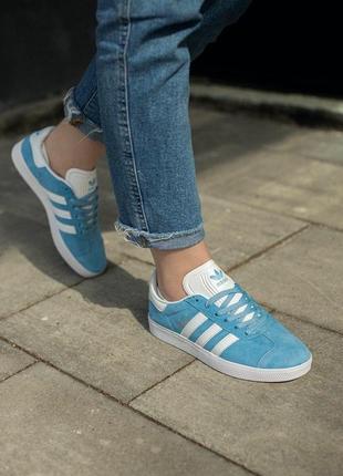 Жіночі кросівки adidas gazelle, adidas hamburg, adidas terrex, adidas iniki, adidas samba, adidas campus, adidas forum, adidas niteball2 фото