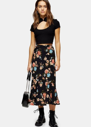 Черная вискозная юбка-миди с цветочным принтом от topshop 🔥 распродаж 🔥