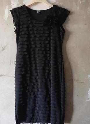 Чорна маленька сукня10 фото