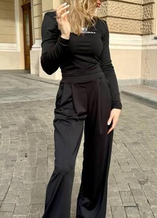 Костюм женский черный однотонный лонгслив с принтом брюки на высокой посадке с карманами качественный стильный трендовый