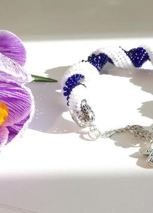 Браслет из бисера