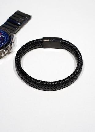 Мужской кожаный браслет с магнитной застежкой