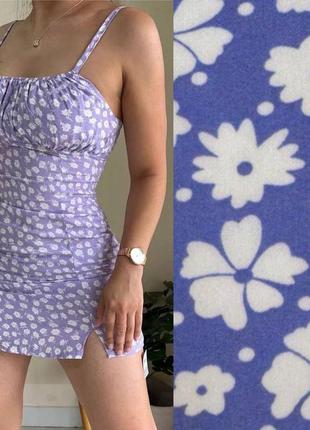 Неймовірна сукня з квітковим принтом розрізами коротка міні по фігурі на тонких бретельках4 фото