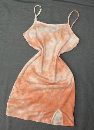 Маленька сукня в рубчик1 фото