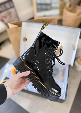 Женские ботинки dr.martens