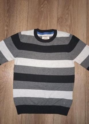 Свитер на 9-10 лет