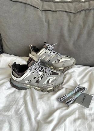 Кроссовки balenciaga track gray premium ( женские и мужские размеры)