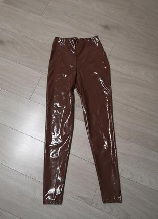 Лаковые лосины латекс, бежевые лосины, кожаные штаны, лосины кожа3 фото