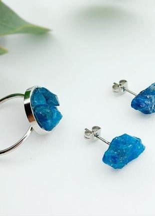 Сережки гвоздики з кристалами синього апатиту мінімалізм подарунок дівчині (модель № 613) jk jewelry2 фото