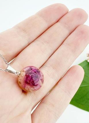 Подарок на 8 марта девушке подвеска с розой малиновый кулон розочка (модель № 2790) glassy flowers