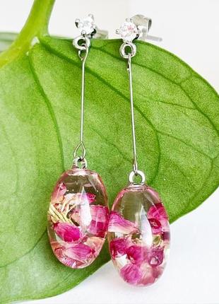 Милі сережки з квітами вереска ерика подарунок на 8 березня дівчині (модель No 2883) glassy flowers
