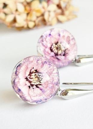 Лавандові сережки з квітами перловиці подарунок на 8 березня дівчині (модель No 2892) glassy flowers9 фото