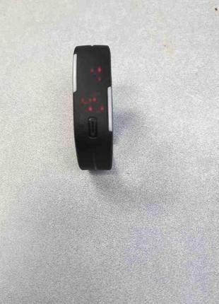 Наручные часы б/у led watch