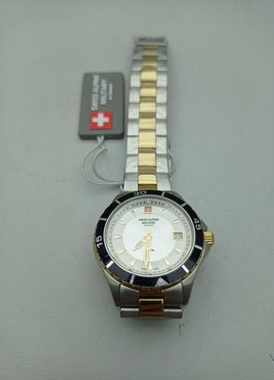 Наручные часы б/у swiss alpine military women's watch analog quartz 7740.1142sam
