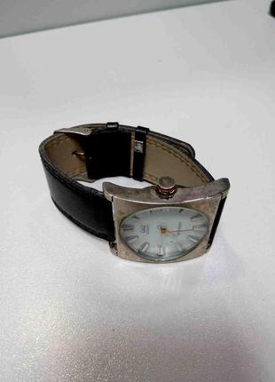 Наручний годинник б/к q&q quartz