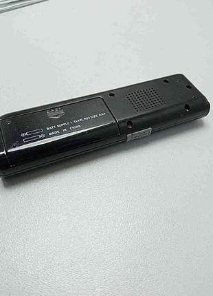 Диктофони портативний рекордер б/у digital voice recorder vr-12 4 гб