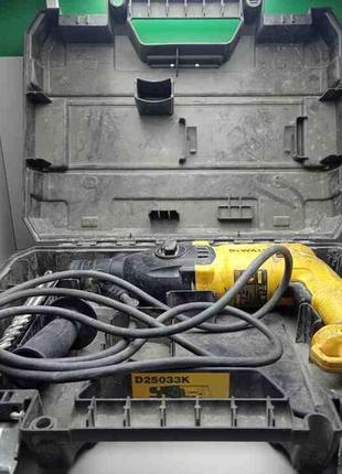 Перфоратор б/у dewalt d25033-qs 2