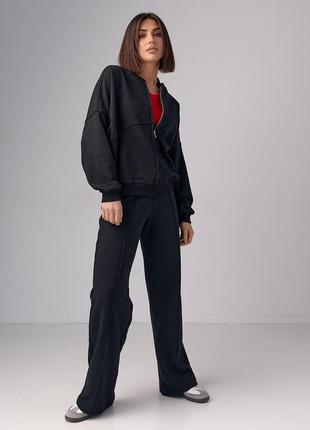 Трикотажний жіночий костюм з бомбером та прямими штанами - чорний колір, l (є розміри)7 фото