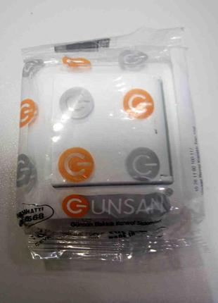 Розетка выключатель рамка б/у gunsan
