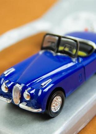 Модель авто, колекційна, die-cast retro car blue1 фото