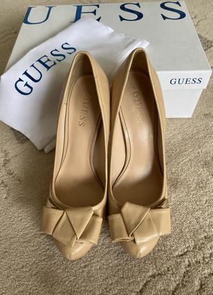 Туфлі guess3 фото