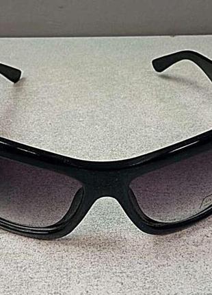 Сонцезахисні окуляри б/у сонцезахисні окуляри чорні