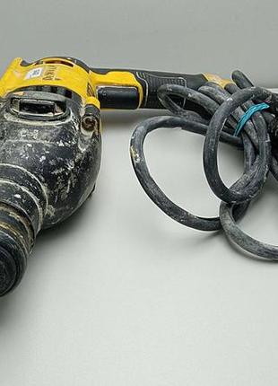 Перфоратор б/у dewalt d25133k 2