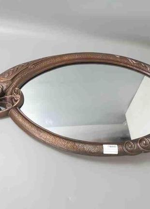 Зеркала б/у овальное зеркало из металла настенное1 фото