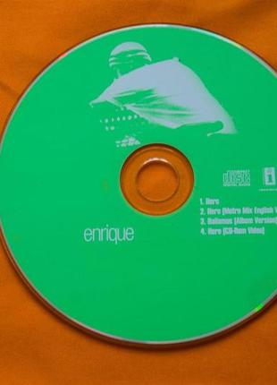 Музичний диск cd. enrique