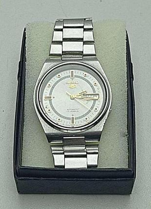 Наручные часы б/у seiko 5 7009-3131 а2