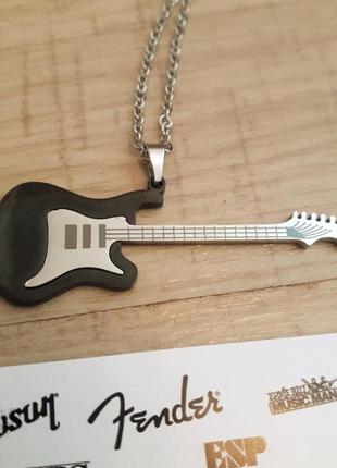 Мужской кулон цепочка гитара украшения бижутерия черный fender stratocaster5 фото