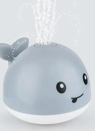 Игрушка для ванной кит с фонтаном и подсветкой, 9 см серый