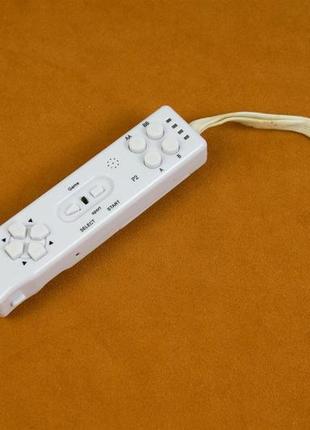Джойстики, не знаю від чого, дуже схожі на nintendo wii