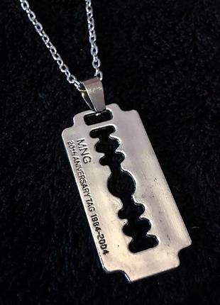 Мужской женский кулон лезвие одно украшения бижутерия хром с надписью