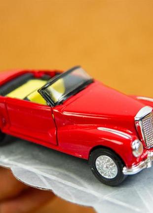 Модель авто, коллекционная, die-cast retro car red7 фото