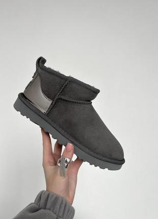 Ugg ultra mini gray lacquer premium  bo7897436