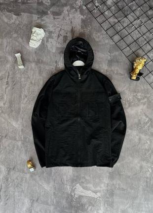 Мужская ветровка stone island с патчем черная осенняя куртка стон айленд из плащевки на осень (b)