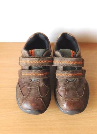 Кожаные ботинки с мигалками m&s 29 р. стелька 18,7 см