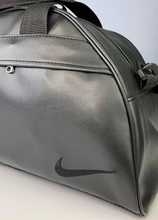 Спортивна сумка nike для тренувань і фітнесу, дорожня чорна сумка з плечовим ременем3 фото