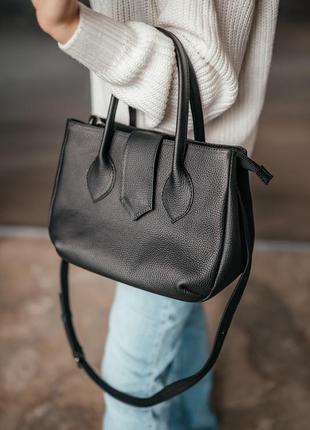 Сумка женская кожаная большая луизианна черная 28*20*10 см, базовая черная сумка, стильная с карманами3 фото