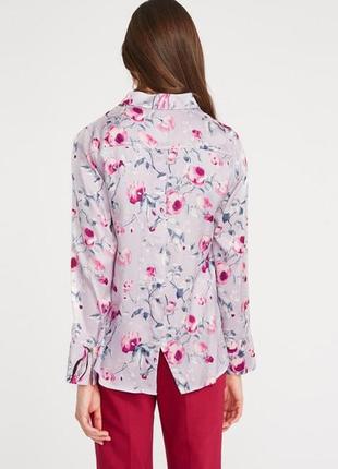 Красива блузка з довгим рукавом з тканини з блиском3 фото
