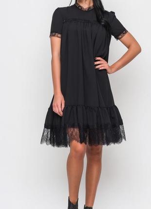 Чёрное креп-шифоновое платье свободного покроя